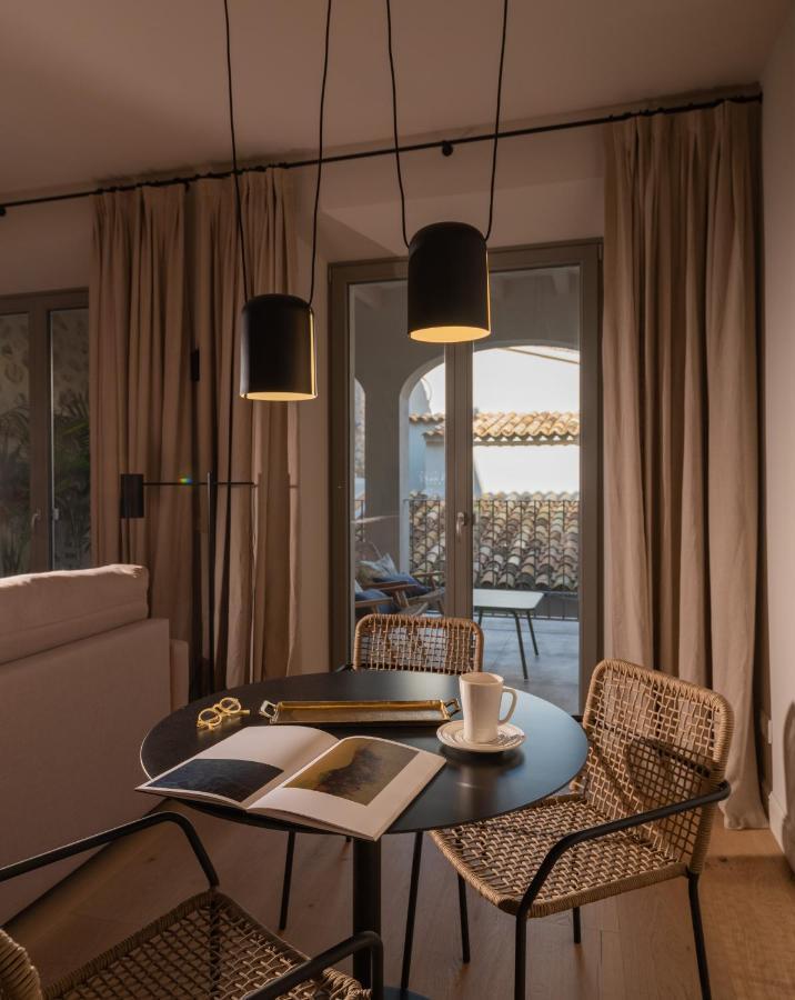 Can Veri Suites Soller Luaran gambar