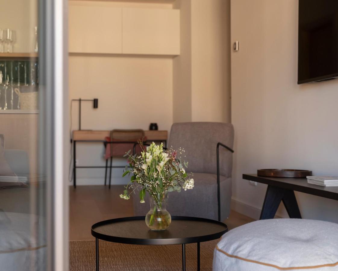 Can Veri Suites Soller Luaran gambar