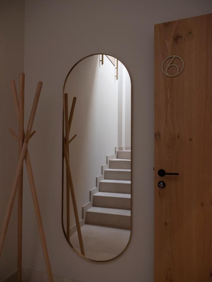 Can Veri Suites Soller Luaran gambar